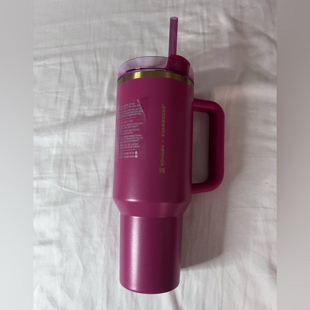 Stanley x starbucks Pink Tumbler
